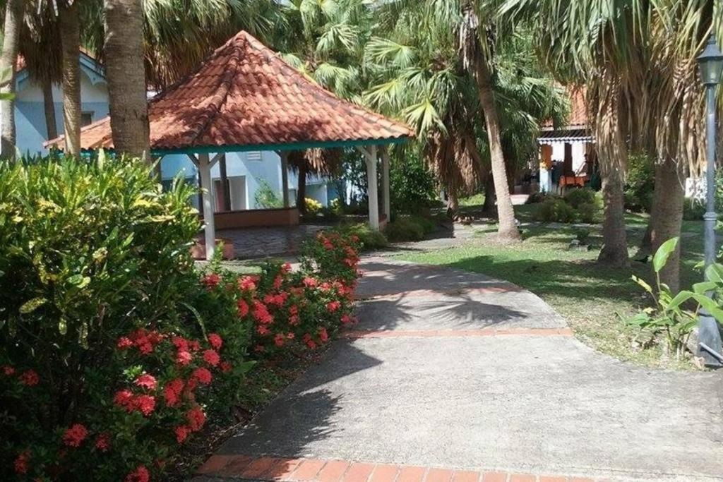 Appartement A Saint-Anne - Residence Beauregard サンタンヌ エクステリア 写真